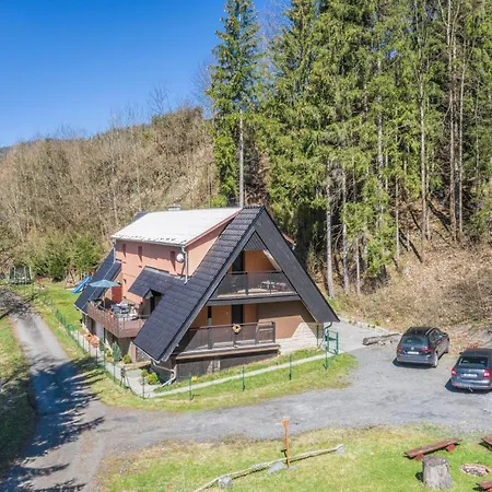 Maison d'hôtes Penzion Karolinka 4*