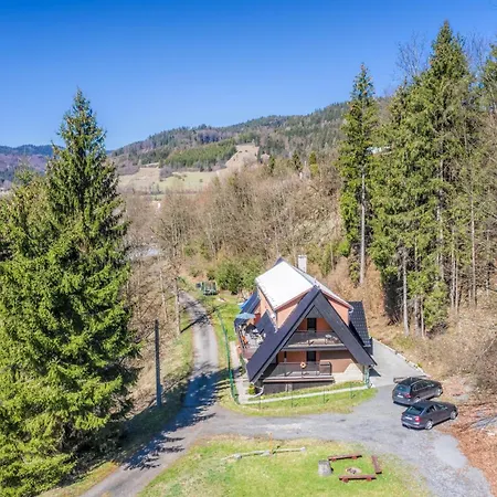 Maison d'hôtes Penzion Karolinka 4*